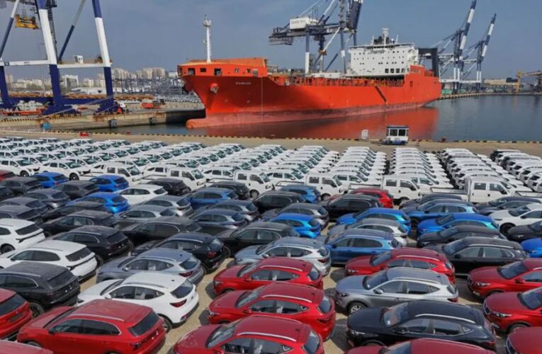 Piden dar certeza a las inversiones y proteger a empresas tras aplazamiento arancelario