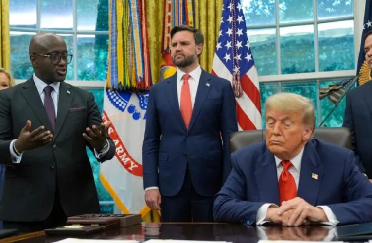 Ruanda recibirá 250 migrantes expulsados por Estados Unidos; algunos poseen antecedentes penales