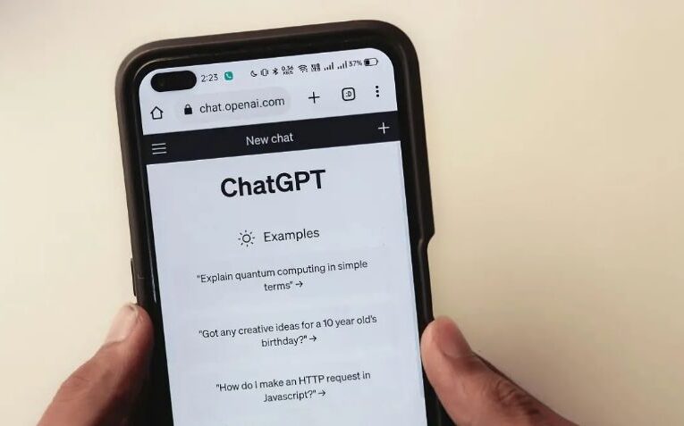 Padres demandan a Chat GPT por muerte de su hijo: se convirtió en “coach de suicidio”