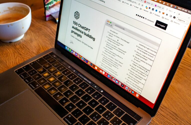 OpenAI reconoce fallos en casos “sensibles” y promete cambios tras demanda por fallecimiento de un menor