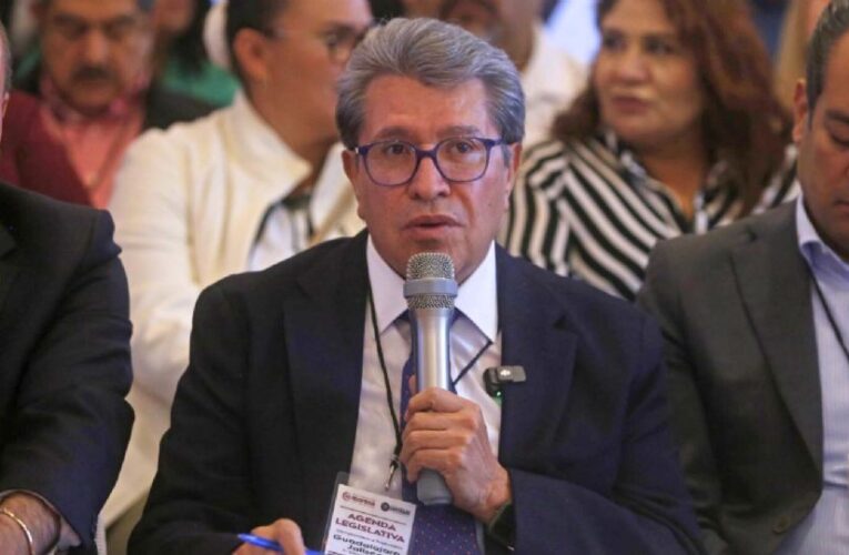 Imposible eliminar de la Constitución a los pluris, sería una ‘involución’: Ricardo Monreal