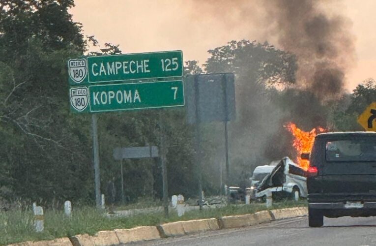 Suman 16 muertes tras choque múltiple en la carretera Mérida-Campeche