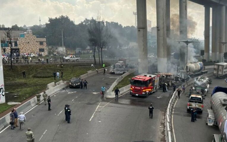 Sube a 28 la cifra de muertos tras explosión de pipa de gas en Puente de La Concordia