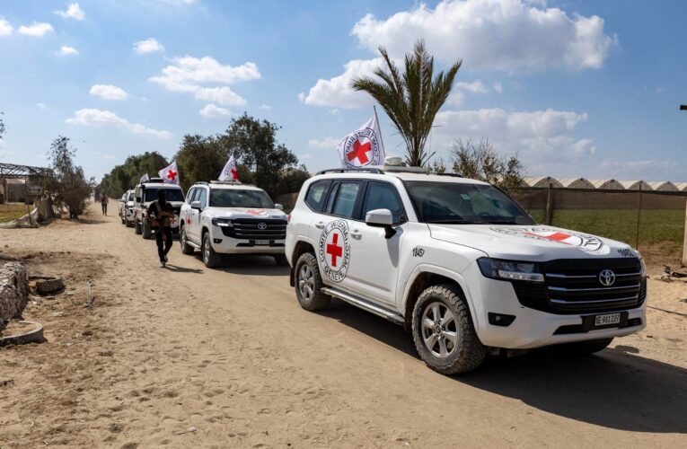 Hamás libera a los 20 rehenes israelíes