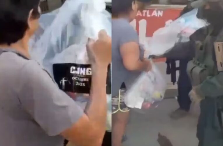 Grupo criminal entrega despensas a damnificados por inundaciones en Tihuatlán