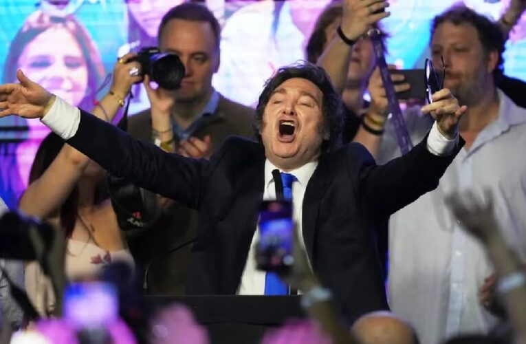 Javier Milei logra mayoría en el Congreso tras elecciones en Argentina