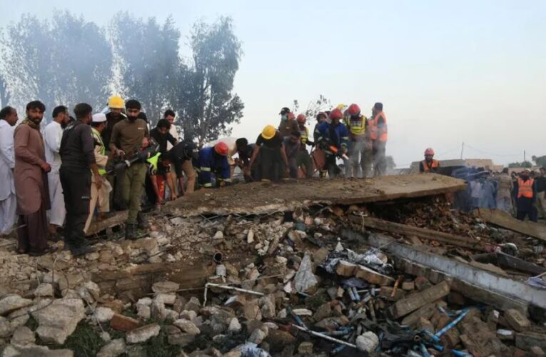 Explota fábrica de fuegos artificiales en Pakistán; hay cuatro fallecidos y más de 10 heridos