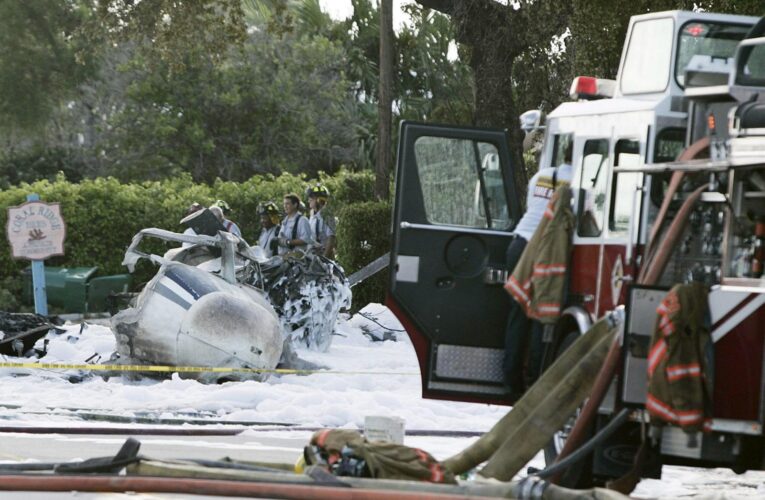 Dos personas sin vida tras caer un avión en Florida con ayuda para damnificados del huracán Melissa