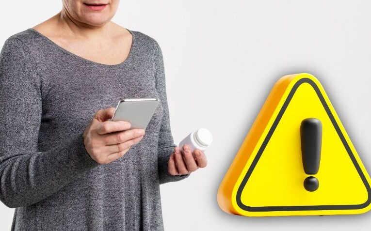 Cofepris alerta por venta ilegal de 12 medicamentos en apps móviles