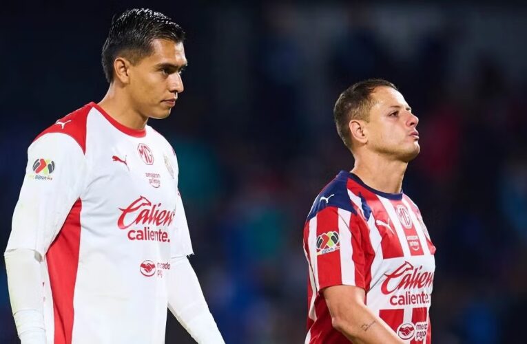 Chicharito Hernández se va de Chivas