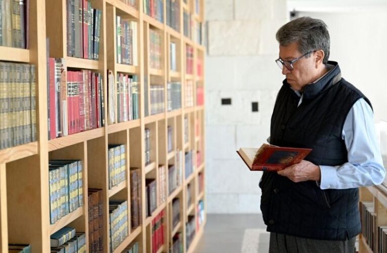 Ricardo Monreal impulsa la formación política de jóvenes en la Cámara de Diputados