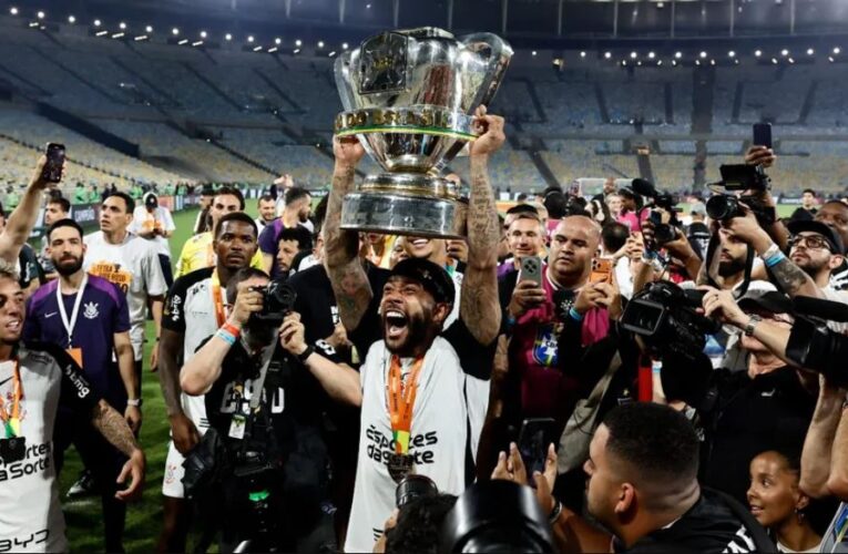 Memphis Depay responde a sus críticos en Brasil con una ‘épica’ canción de rap