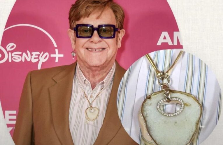Elton John transforma sus rótulas en joyas de oro para nuevo documental