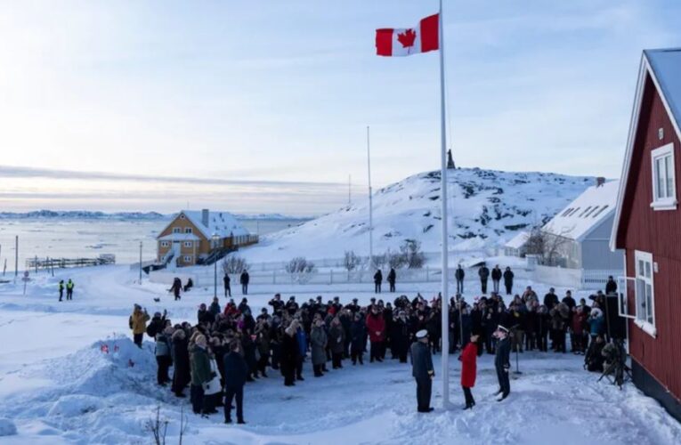 Canadá y Francia abren consulados en Groenlandia como señal de apoyo