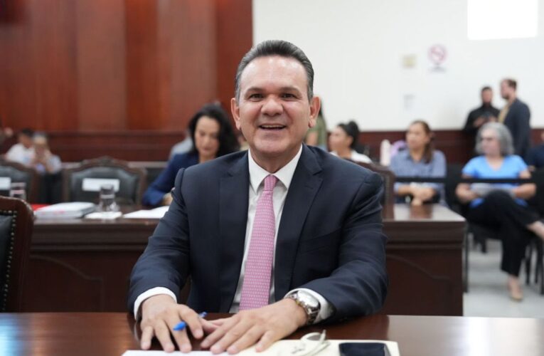 Diputado Sergio Torres recibe el alta hospitalaria tras sufrir atentado en Culiacán