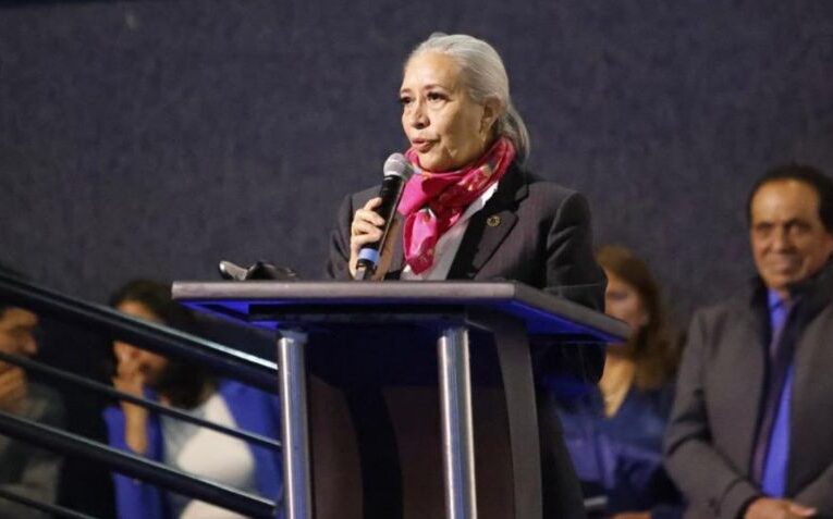 “La única manera de sacar la pobreza de nuestro México es la generación de empleos”: María de Lourdes Medina