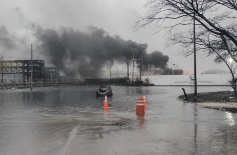 FGR investiga incendio en refinería Dos Bocas: Sheinbaum