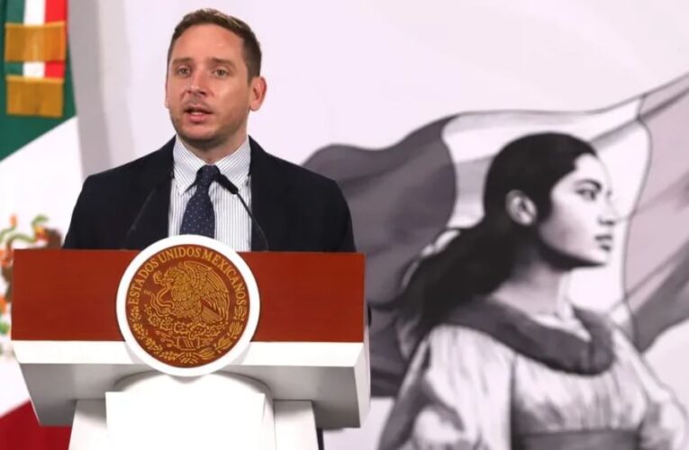 Eduardo Clark anuncia reducción en brote de sarampión; “hemos aplicado 18.3 millones de vacunas”