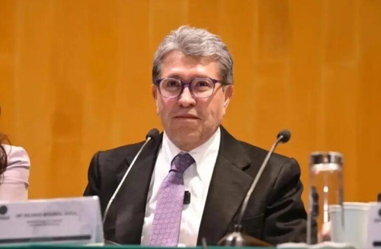 Monreal elogia a Luisa María Alcalde ante posible salida de Morena