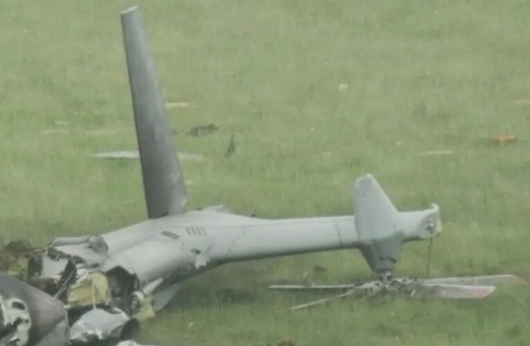 Se estrella helicóptero militar en Inglaterra; mueren tres tripulantes