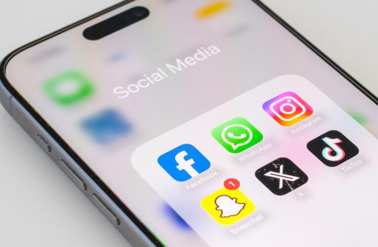 Reino Unido prohibirá el uso de redes sociales a menores de 16 años