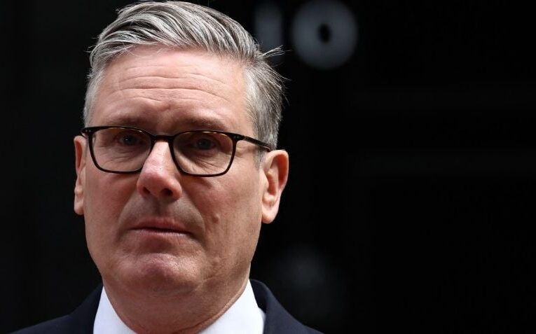 Keir Starmer renuncia como primer ministro del Reino Unido