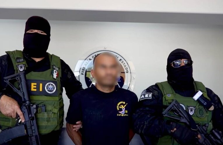 Cae “El Rodilla”, presunto integrante de “Los Rusos”, tras hallazgo de fosas clandestinas en Baja California