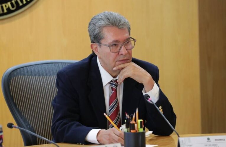 Ricardo Monreal anunció inicio del proceso para seleccionar a tres consejerías del INE