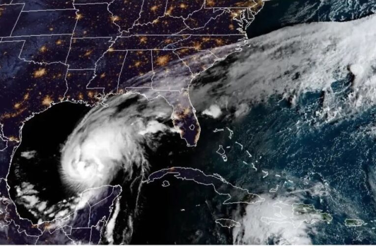 ¡Isaías ya es huracán! Afectará a Quintana Roo con lluvias de hasta 75 mm, rachas de 70 km/h y oleaje de 2 metros