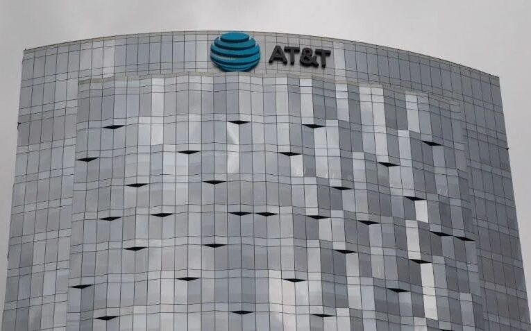 Televisa y Fintech acuerdan comprar AT&T México por 2 mil millones de dólares